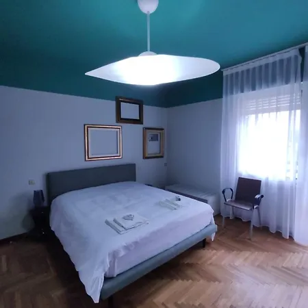 Апартаменты House Cristina *